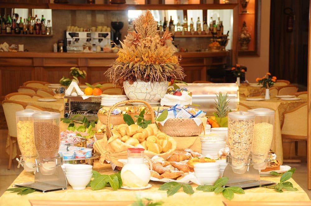 Grand Hotel Excelsior Chianciano Terme Esterno foto