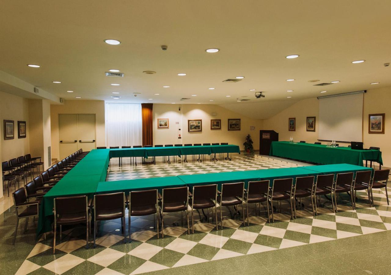 Grand Hotel Excelsior Chianciano Terme Esterno foto