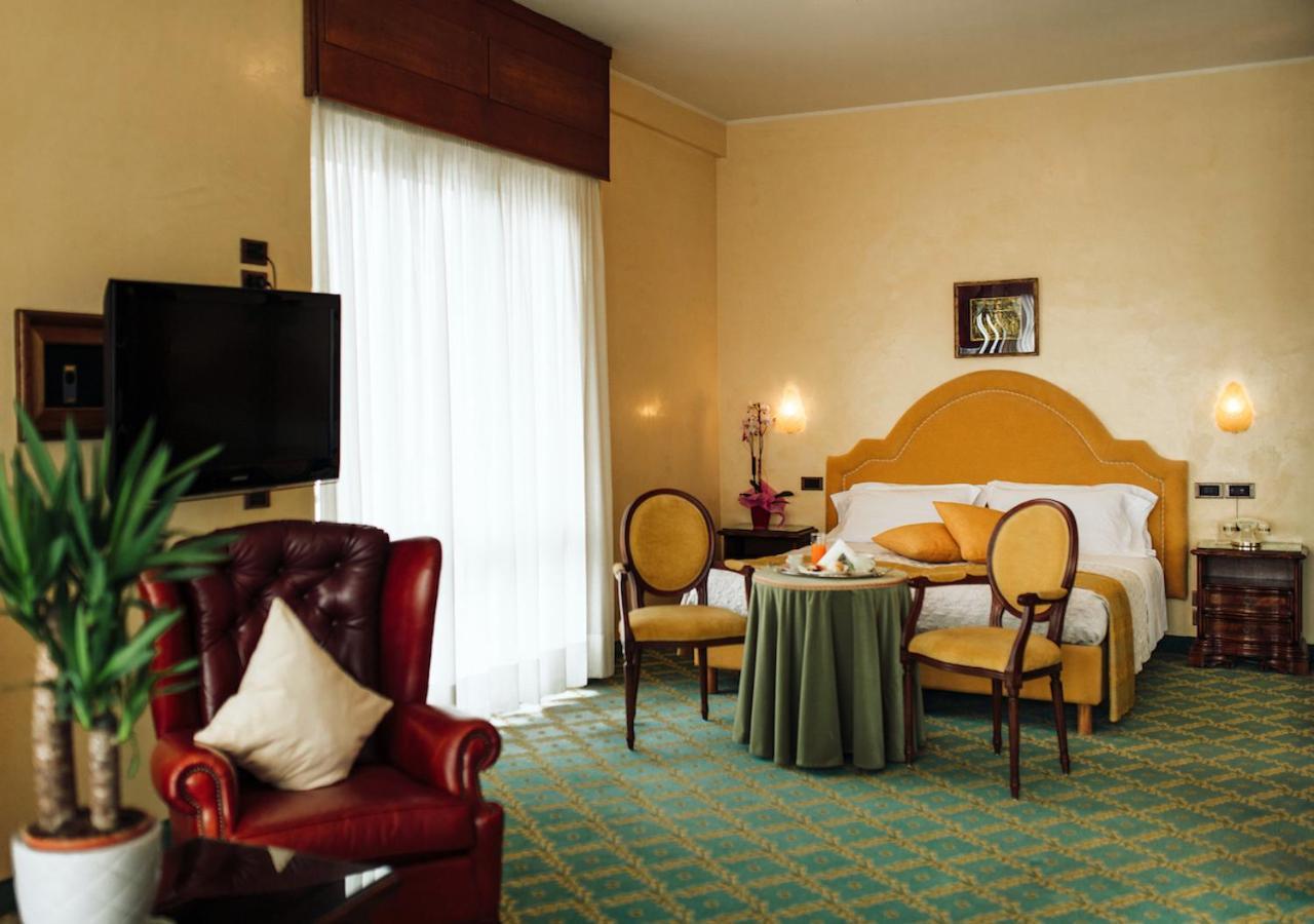 Grand Hotel Excelsior Chianciano Terme Esterno foto