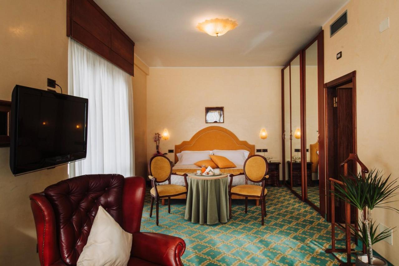 Grand Hotel Excelsior Chianciano Terme Esterno foto